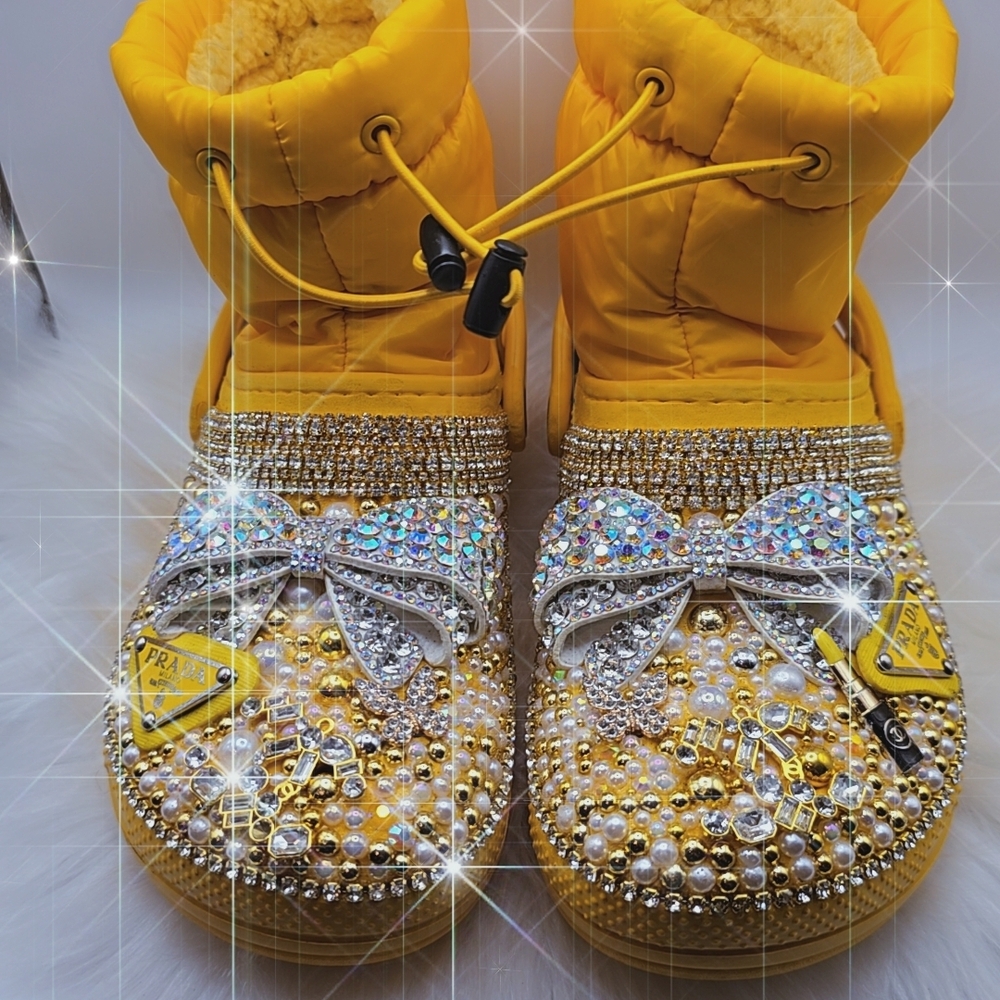 CROCS Yellow Glittering Ankle Boots
